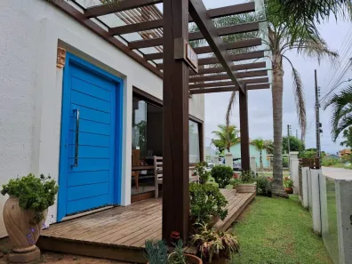 Casa com 3 Quartos à venda, 200m² no , Garopaba