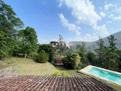 Fazenda/Sítio com 3 Quartos à venda, 143m² no Três Córregos, Teresópolis