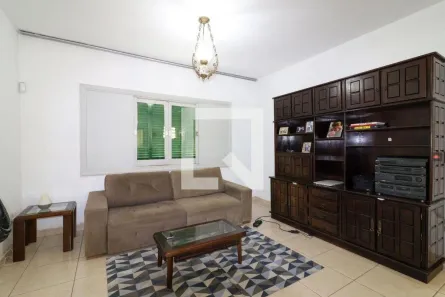 Casa com 3 Quartos à venda, 243m² no Vila Nogueira, Campinas