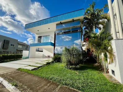 Sobrado com 5 Quartos à venda, 356m² no Parque das Nações, Parnamirim