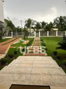 Fazenda/Sítio com 6 Quartos à venda, 625m² no , Hidrolândia