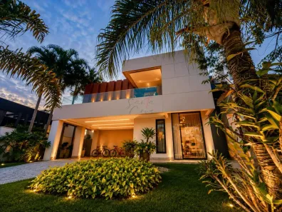Sobrado com 4 Quartos à venda, 430m² no Eunice, Sinop