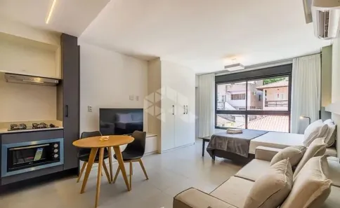 Apartamento com 1 Quarto para alugar, 35m² no Centro, Florianópolis