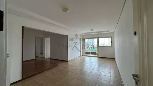 Apartamento com 4 Quartos para alugar, 132m² no Parque Residencial Aquarius, São José dos Campos