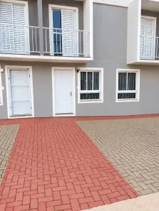 Sobrado com 2 Quartos à venda, 50m² no Jardim Betânia, Cachoeirinha