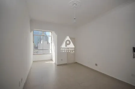 Apartamento com 2 Quartos à venda, 70m² no Centro, Rio de Janeiro