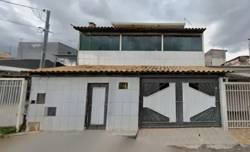 Casa com 5 Quartos à venda, 135m² no Ceilândia Norte, Brasília