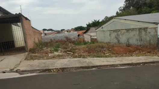 Prédio Comercial à venda, 250m² no Jardim Itamarati, Botucatu
