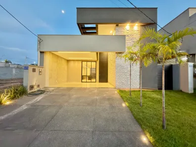 Casa com 3 Quartos à venda, 263m² no Jardins Capri, Senador Canedo