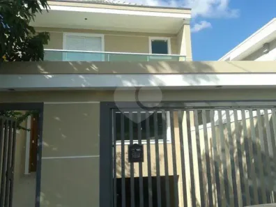 Sobrado com 3 Quartos à venda, 240m² no Vila Constança, São Paulo