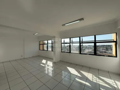 Sala Comercial para alugar, 106m² no Centro-Sul, Várzea Grande