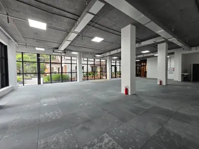 Ponto Comercial à venda, 232m² no Centro, Curitiba