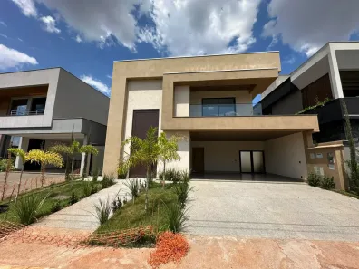 Casa de Condomínio com 4 Quartos à venda, 251m² no Residencial Villagio Toscana, Goiânia