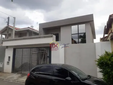 Sobrado com 3 Quartos à venda, 212m² no Loteamento Villa Branca, Jacareí