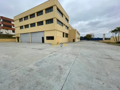 Galpão/Depósito/Armazém para alugar, 2500m² no Centro Industrial de Arujá, Arujá