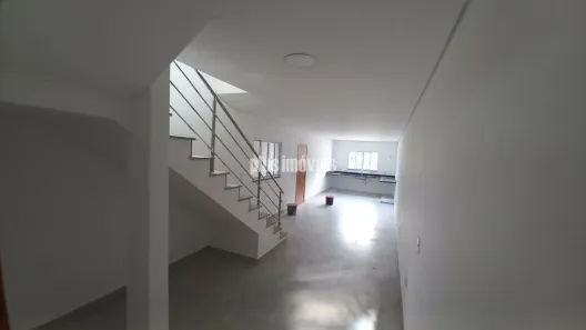 Sobrado com 3 Quartos para alugar, 200m² no Paraíso do Morumbi, São Paulo