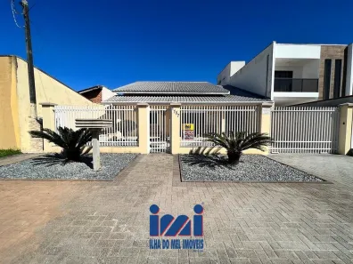 Casa com 3 Quartos à venda, 173m² no Guaratuba, Guaratuba