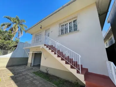 Casa com 4 Quartos à venda, 210m² no Cinqüentenário, Caxias do Sul