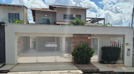 Casa de Condomínio com 3 Quartos à venda, 370m² no Aleixo, Manaus