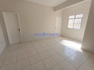 Casa com 2 Quartos para alugar, 46m² no Abolição, Rio de Janeiro