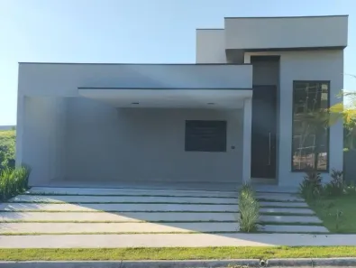 Sobrado com 3 Quartos à venda, 420m² no Jardim Celani, Salto