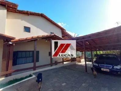 Fazenda/Sítio com 4 Quartos à venda, 280m² no Parque das Rosas, Cotia