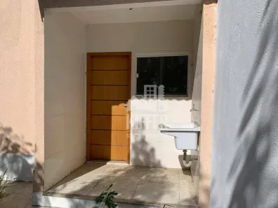 Casa com 2 Quartos à venda, 74m² no Jardim Atlântico Leste (Itaipuaçu), Maricá