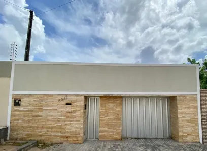 Casa com 3 Quartos para alugar, 344m² no José de Alencar, Fortaleza