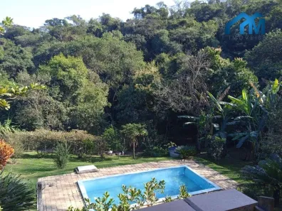 Fazenda/Sítio com 3 Quartos à venda, 227m² no Pinheirinho, Itu