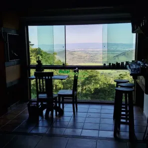 Fazenda/Sítio com 6 Quartos à venda, 750m² no , Campos do Jordão