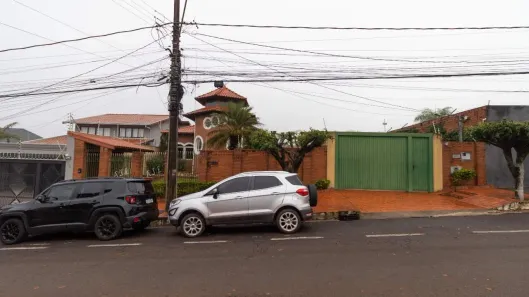 Prédio Residencial com 2 Quartos para alugar, 650m² no Monte Castelo, Campo Grande