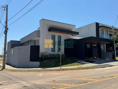 Casa de Condomínio com 3 Quartos à venda, 195m² no Loteamento Floresta, São José dos Campos