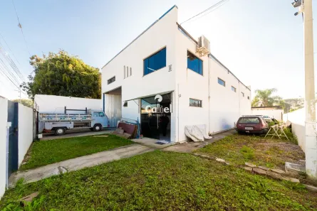 Galpão/Depósito/Armazém com 1 Quarto à venda, 210m² no Hauer, Curitiba