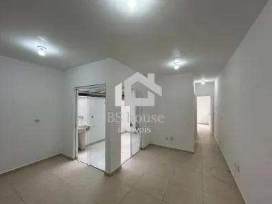 Apartamento com 2 Quartos para alugar, 60m² no Vila Guiomar, Santo André