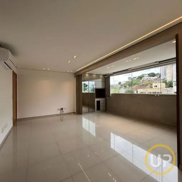 Apartamento com 3 quartos — Castelo, Belo Horizonte