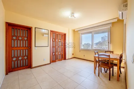 Apartamento com 2 Quartos à venda, 76m² no Menino Deus, Porto Alegre