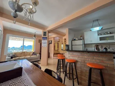Casa com 5 Quartos à venda, 320m² no Vila Natal, Campos do Jordão