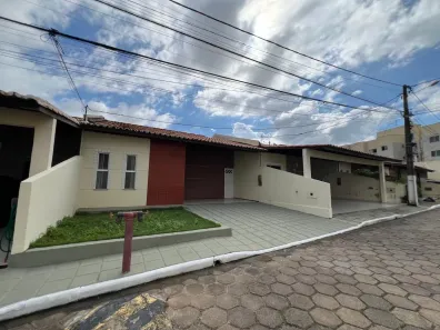 Casa de Condomínio com 3 Quartos à venda, 200m² no Turu, São Luís