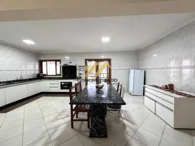 Sobrado com 3 Quartos à venda, 328m² no Jardim Primavera, Indaiatuba