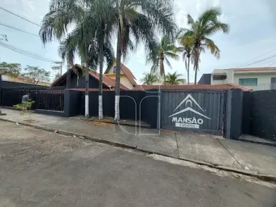 Imóvel Comercial para alugar, 300m² no Jardim Araxá, Marília