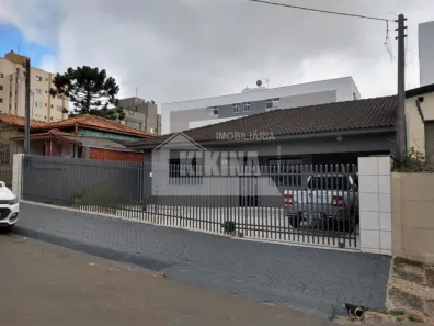 Casa com 4 Quartos à venda, 188m² no Centro, Ponta Grossa
