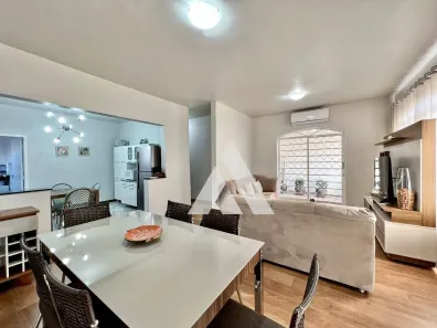 Casa com 4 Quartos à venda, 200m² no Vila Vendramini, Itapetininga