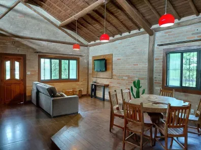 Fazenda/Sítio com 2 Quartos à venda, 257m² no Centro, Pindamonhangaba