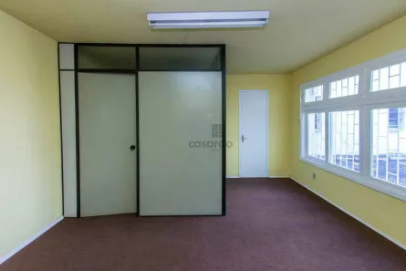Sala Comercial para alugar, 33m² no Centro, Pelotas
