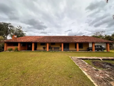 Fazenda/Sítio com 6 Quartos à venda, 738m² no Parque Agrinco, Guararema