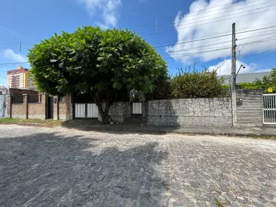 Casa com 4 Quartos à venda, 211m² no Estados, João Pessoa