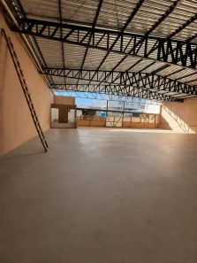 Galpão/Depósito/Armazém para alugar, 600m² no Centro, Botucatu