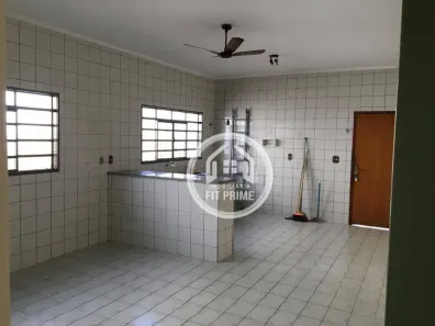 Casa com 3 Quartos à venda, 180m² no Parque Jaguaré, São José do Rio Preto