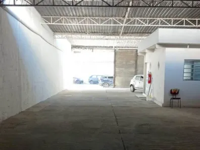Galpão/Depósito/Armazém para alugar, 330m² no km 18, Osasco