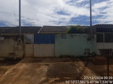 Casa com 2 Quartos à venda, 180m² no Parque Sol Nascente, Luziânia